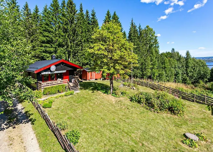 Cottage W Wilderness Feeling 20 Min From Airport
